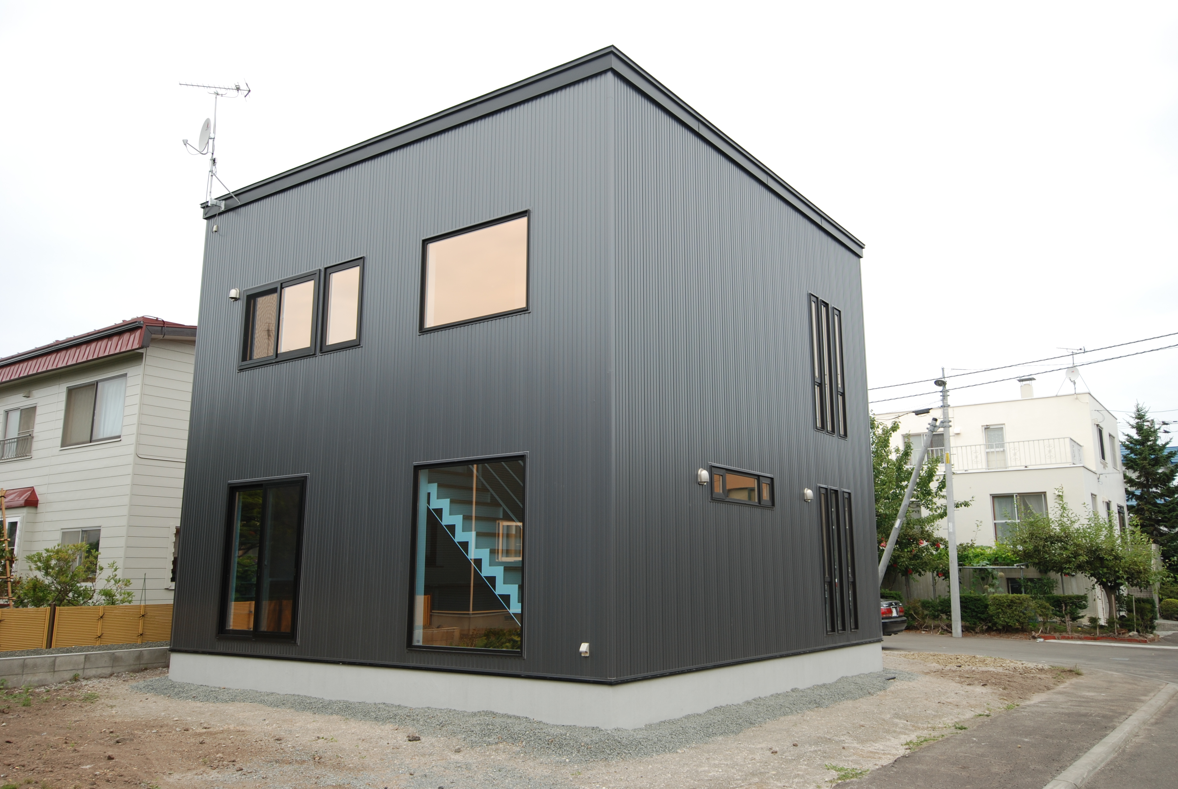 ガルバ鋼板の家 ブレイン札幌 ガルバ鋼板の家 ブレイン札幌